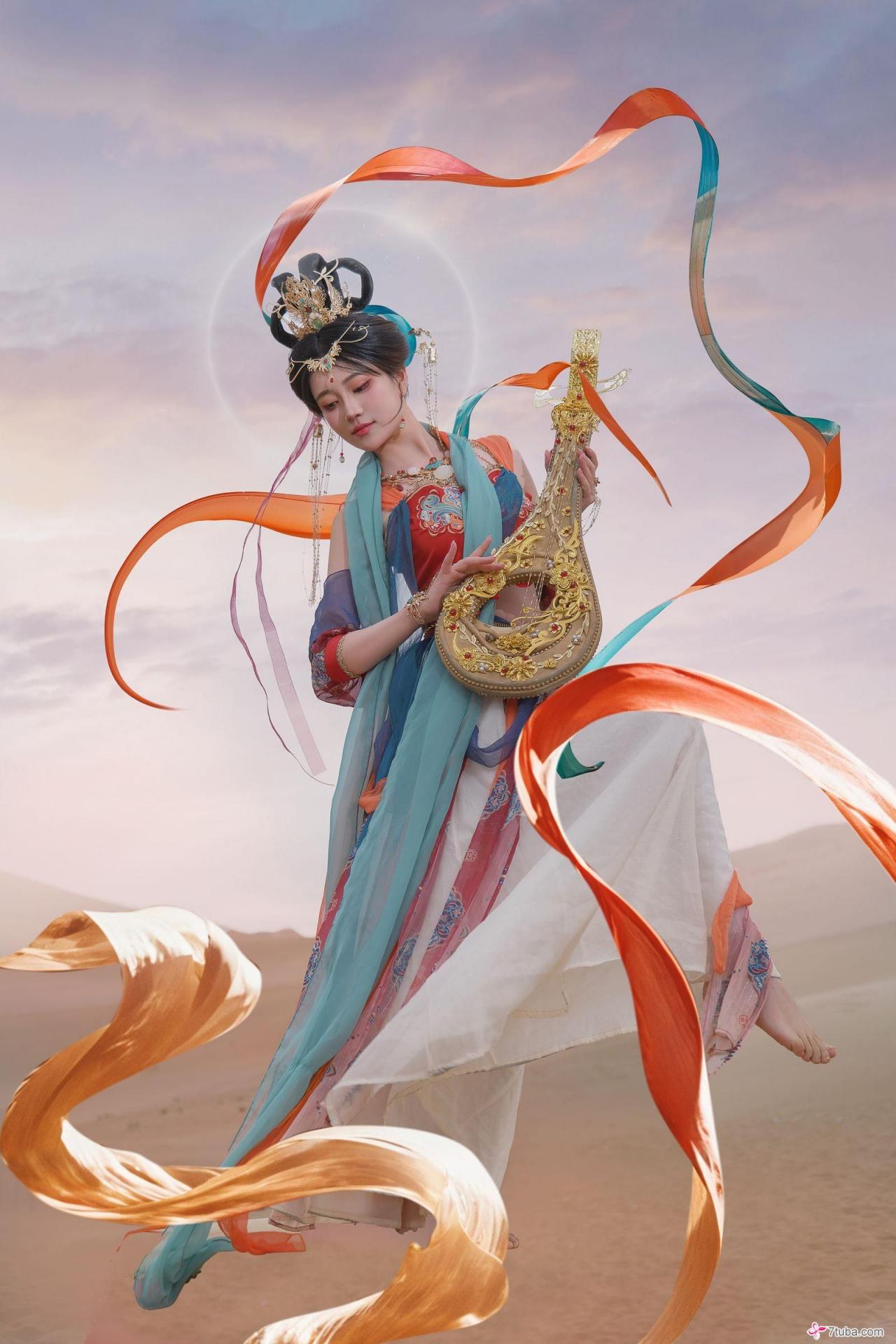 意外”上了公司的女神 附黄版敦煌飞天图[63P]