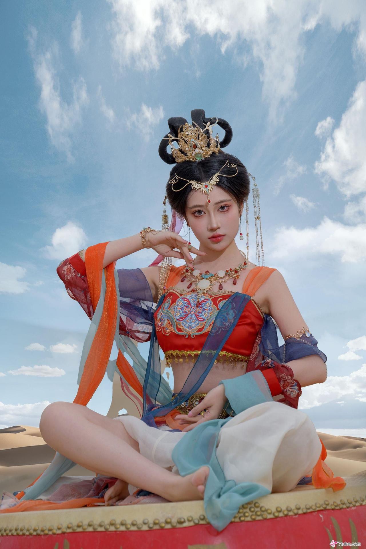 意外”上了公司的女神 附黄版敦煌飞天图[63P]