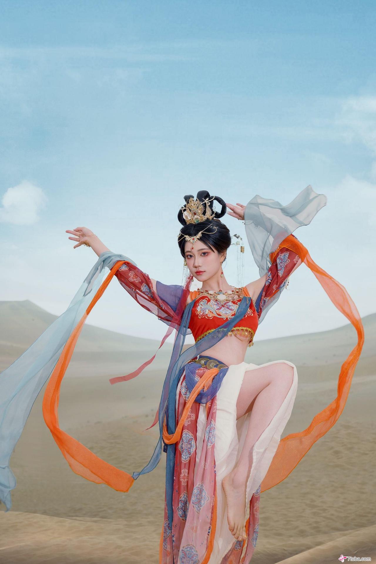 意外”上了公司的女神 附黄版敦煌飞天图[63P]