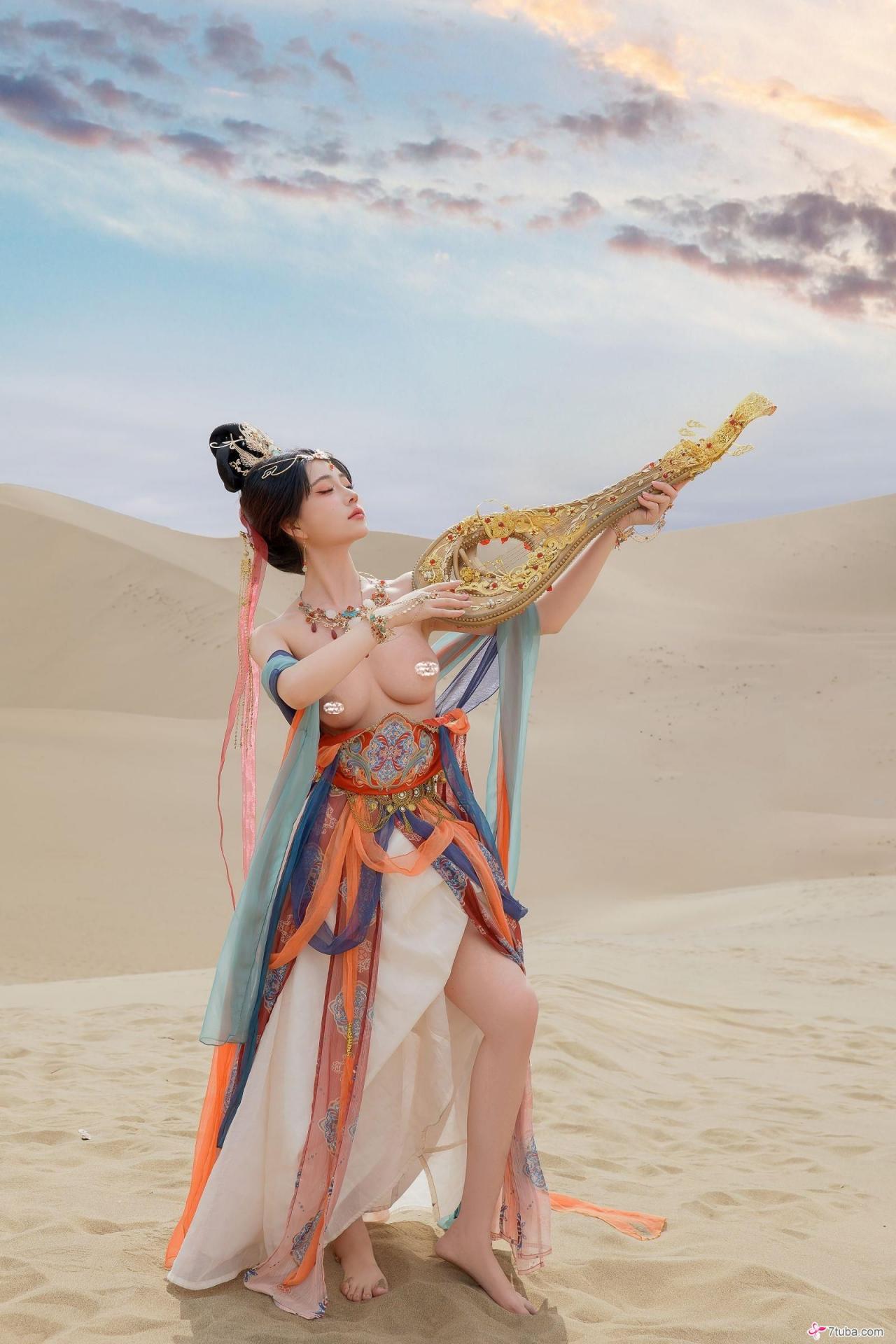 意外”上了公司的女神 附黄版敦煌飞天图[63P]