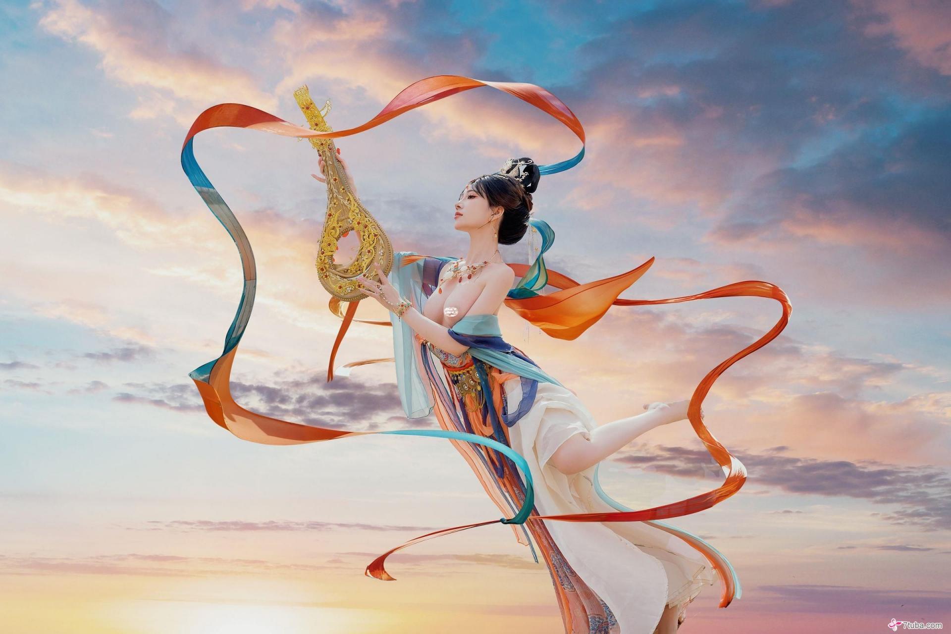 意外”上了公司的女神 附黄版敦煌飞天图[63P]