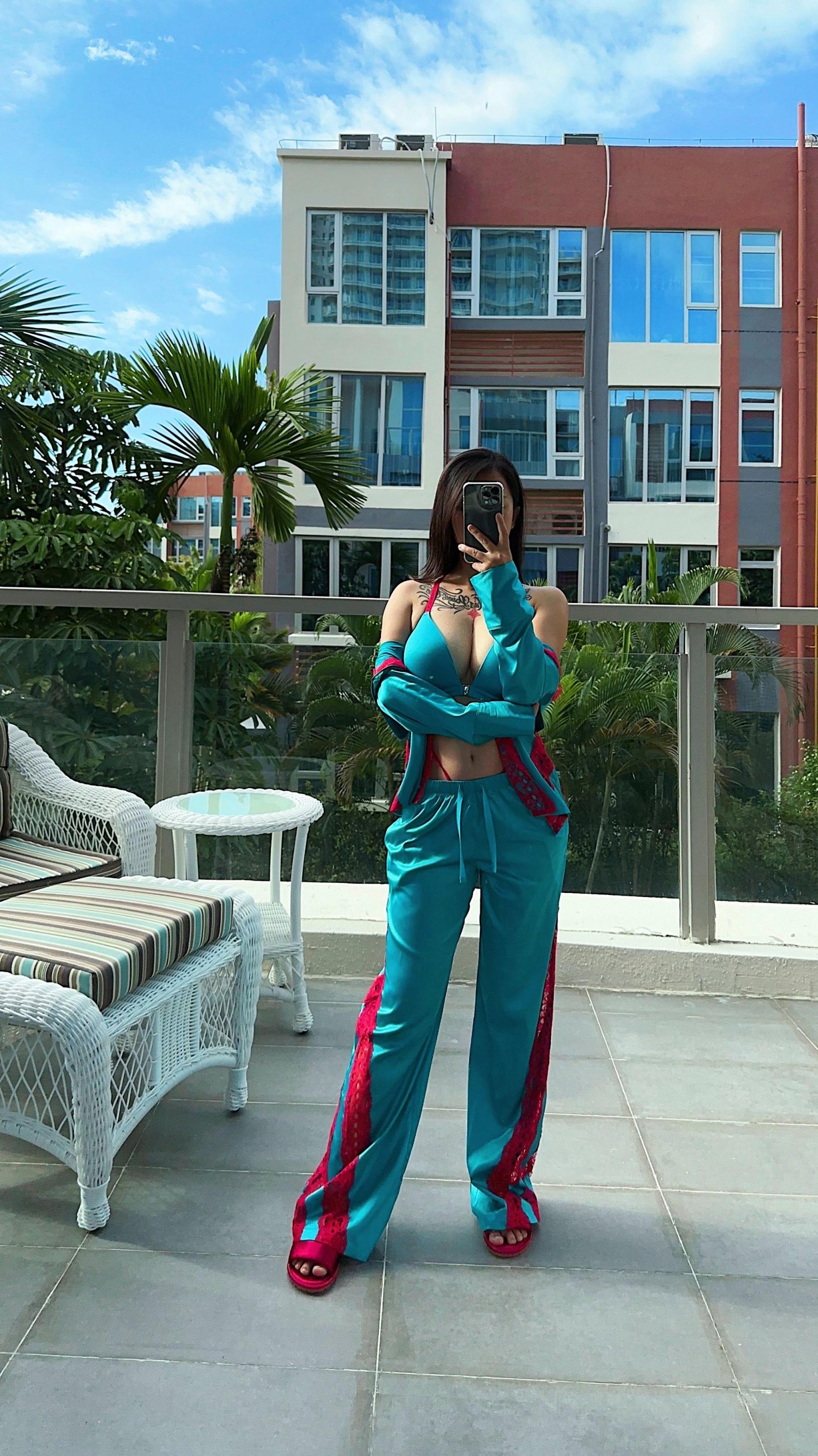 张老师这身材太顶了吧［100P］