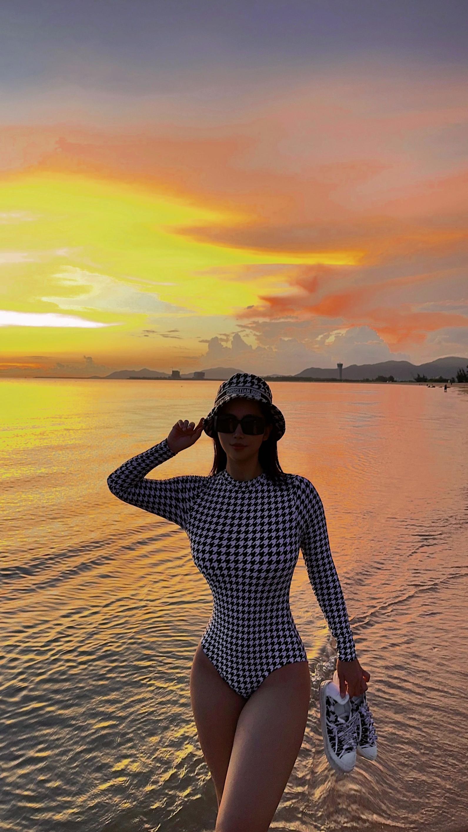 张老师这身材太顶了吧［100P］