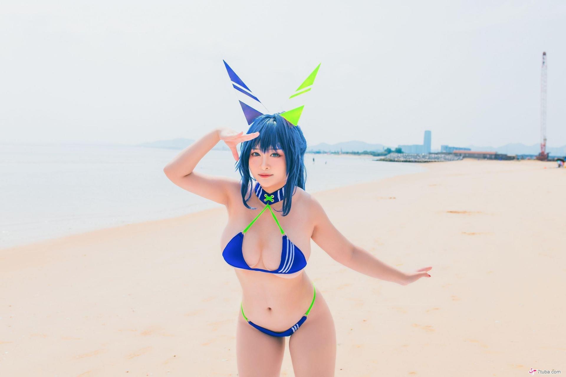 性感美图164期花园泳装[66P]