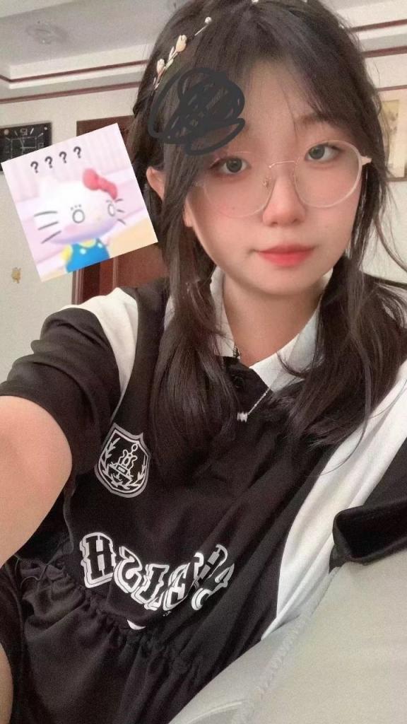 人妻女友的秘密 第236期 [134P]