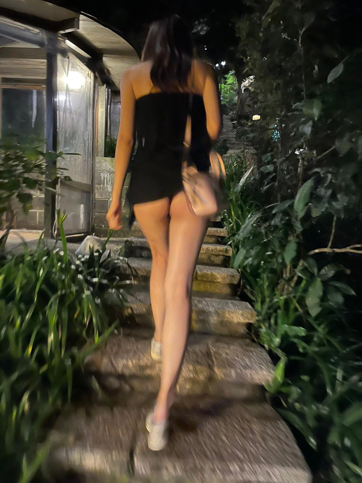 后入的极品 [93P]