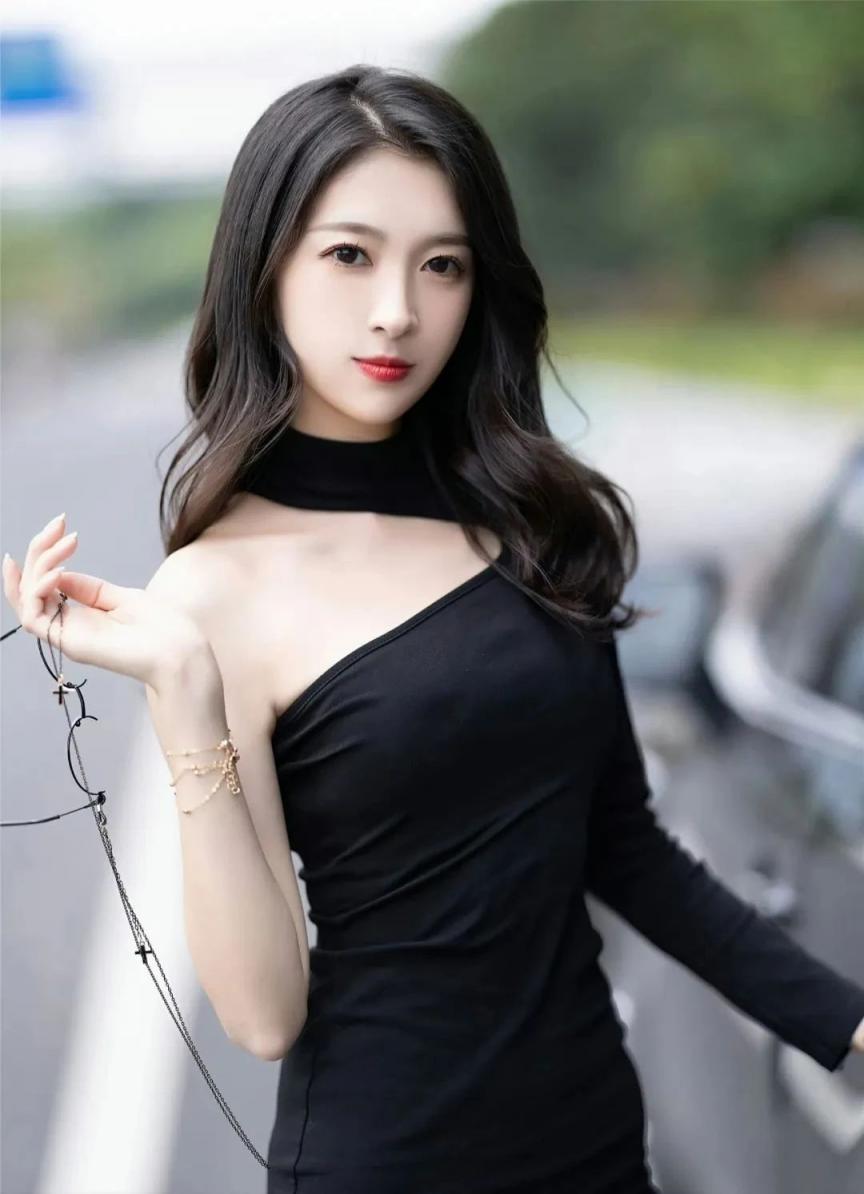 曼妙身材，蜂腰翘臀大长腿[53P]