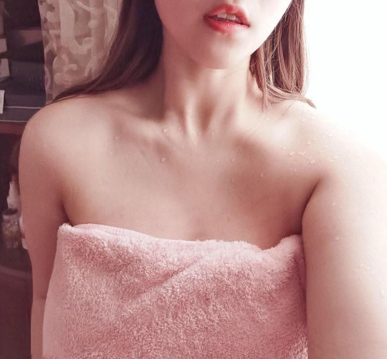 身材极品小烧杯车灯大，户型好，真嫩[19P]