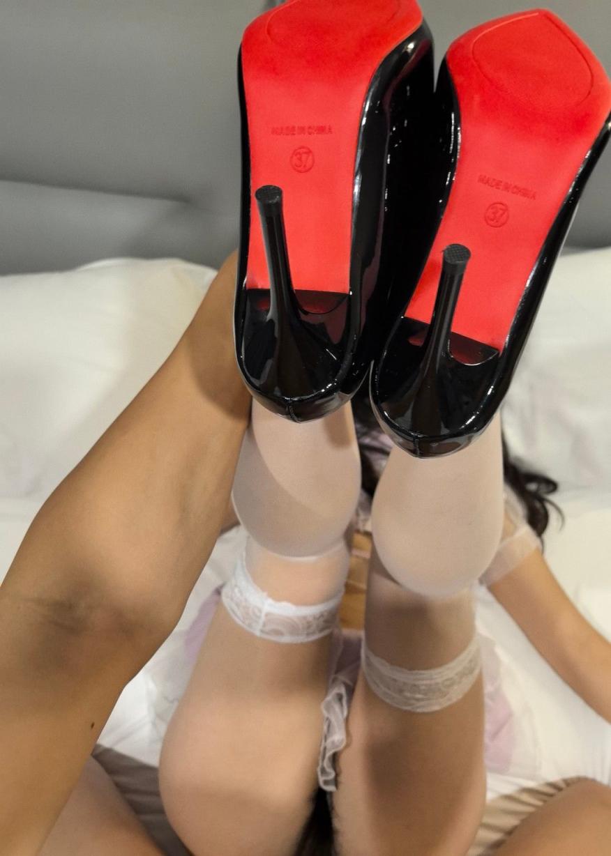 少女般的少妇和少妇般的少女，你喜欢哪个[38P]