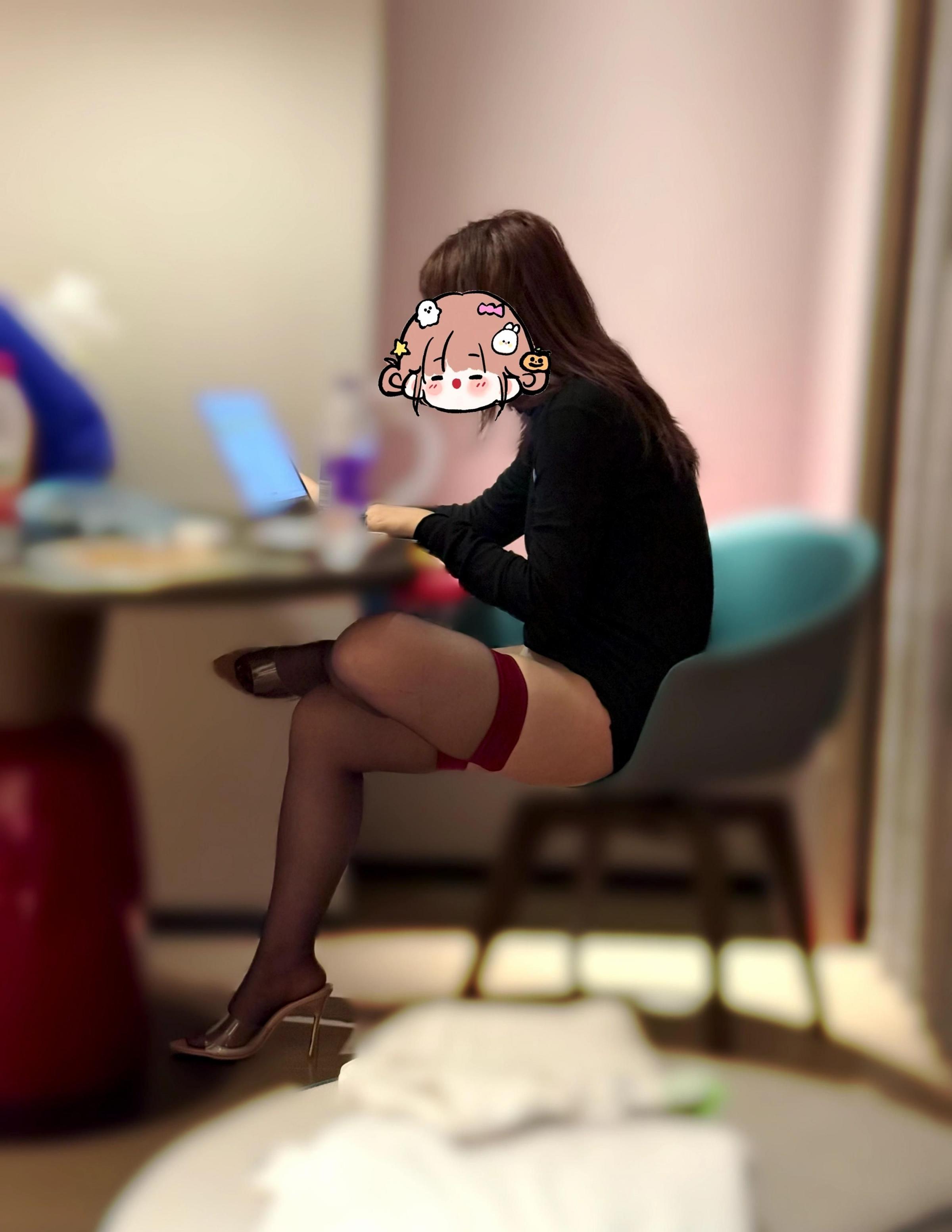 极品小人妻穿着制服偷偷找我泻火[30P]