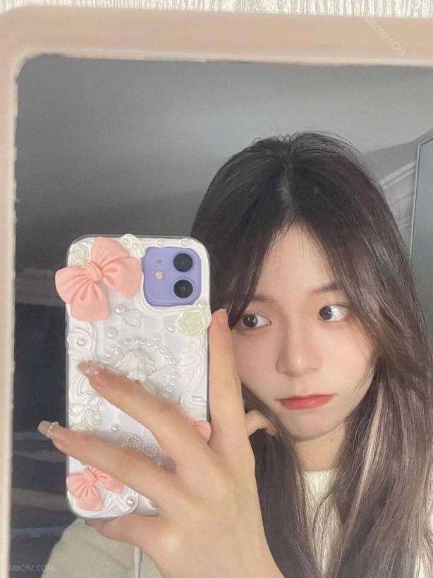 顶级大长腿颜值小红书美女博主不雅图流出[25P]