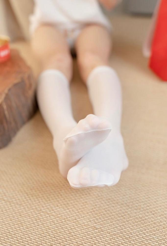 露脸又露B 还会打飞机-林书辞套图［69P］