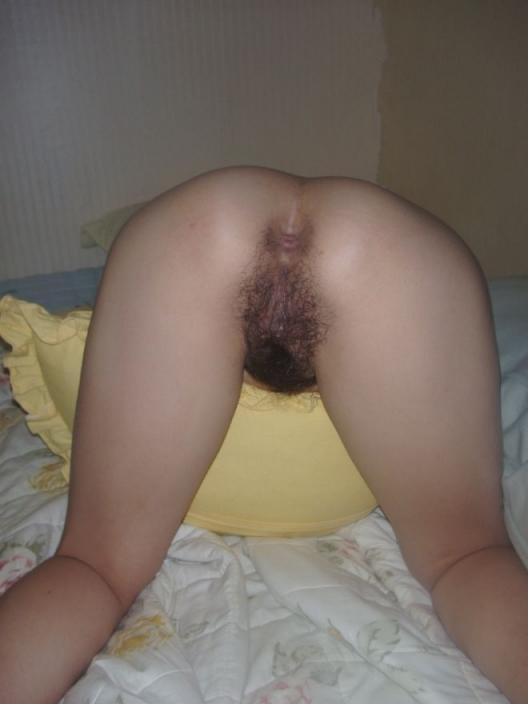 人妻出租屋不同时期的自拍[16P]