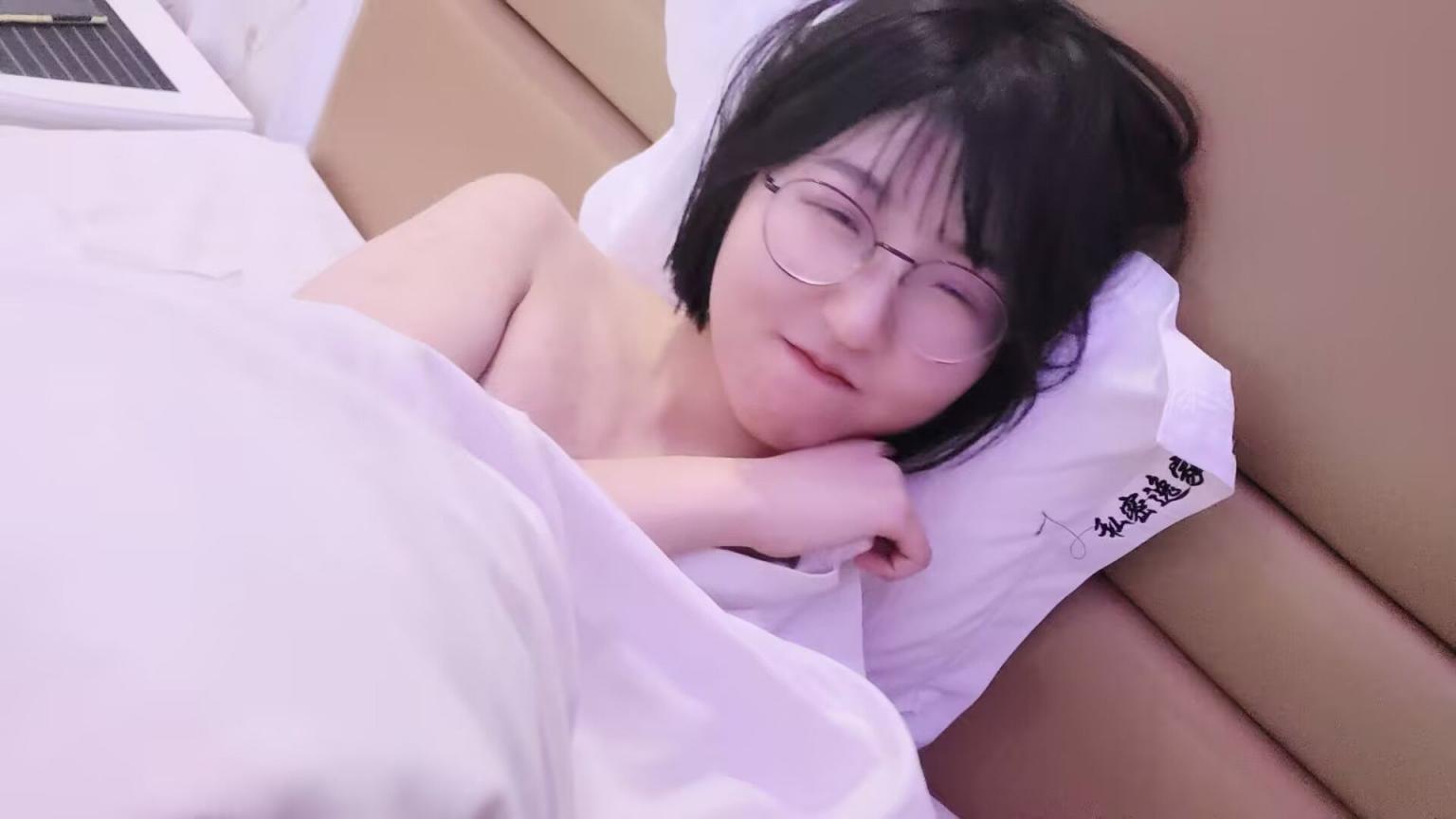 分享05小女友第二弹，年轻漂亮就是资本[19P]