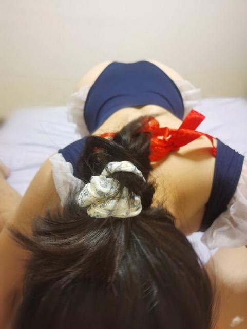 每次女友都要我从后面插感觉好紧唷[16P]