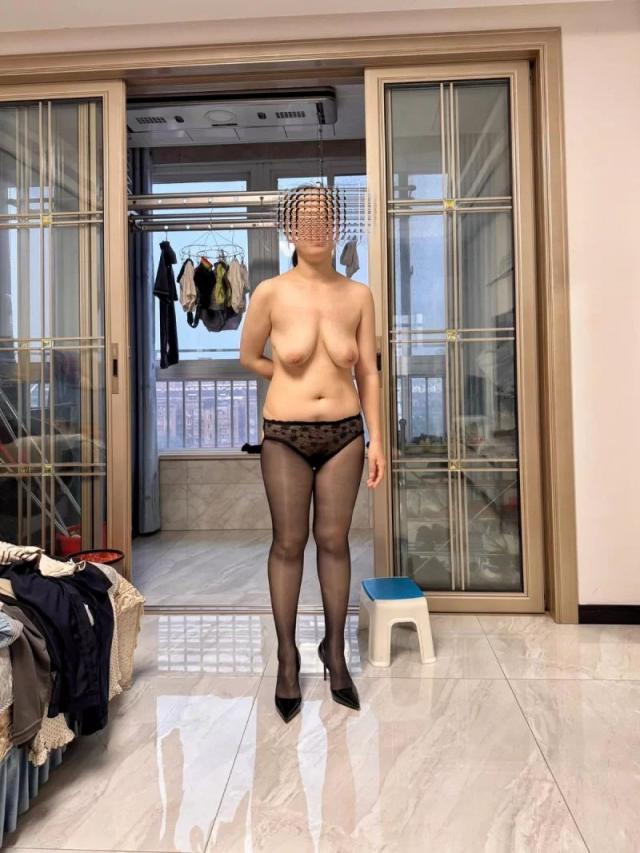 护士平时给别人打针，回家了等着让别人给她打针[10P]