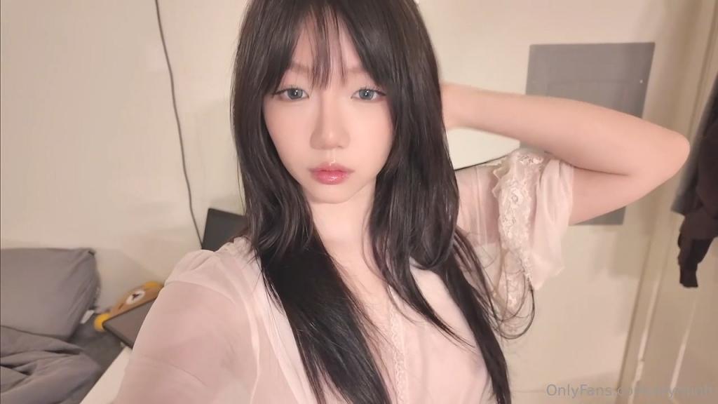 極品純慾女神AryMinh  [16P]