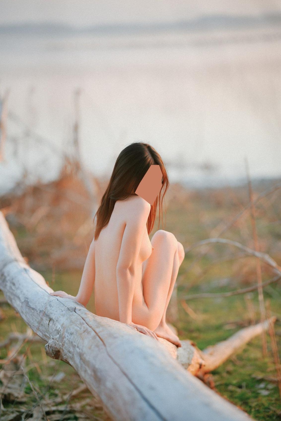 今天的主角是我的小女友兼我的新助理[30P]