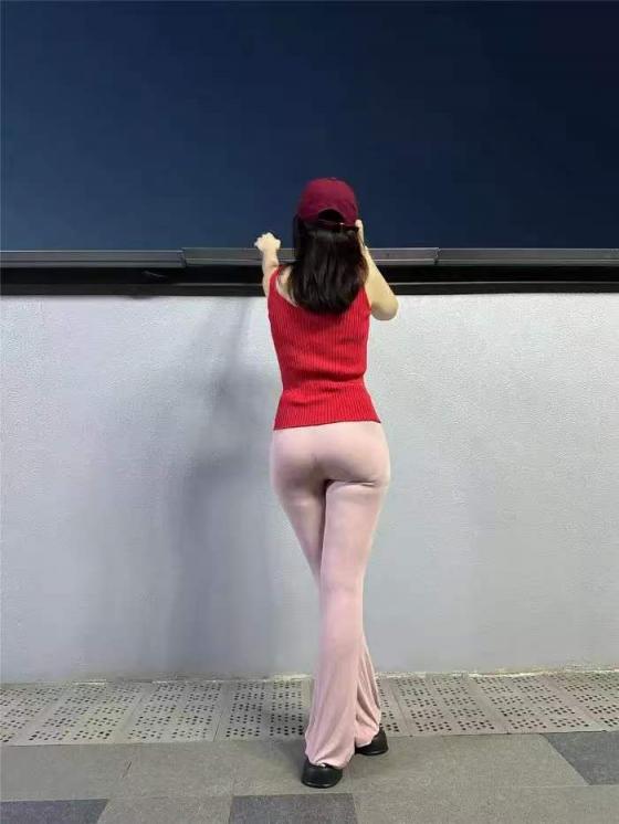 微胖人妻瑜伽裤诱惑[21P]