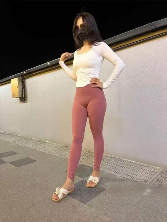 微胖人妻瑜伽裤诱惑[21P]