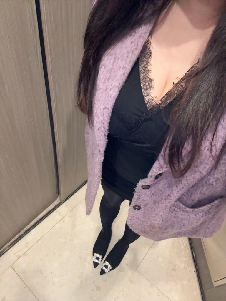 人妻的瑜伽裤诱惑[27P]