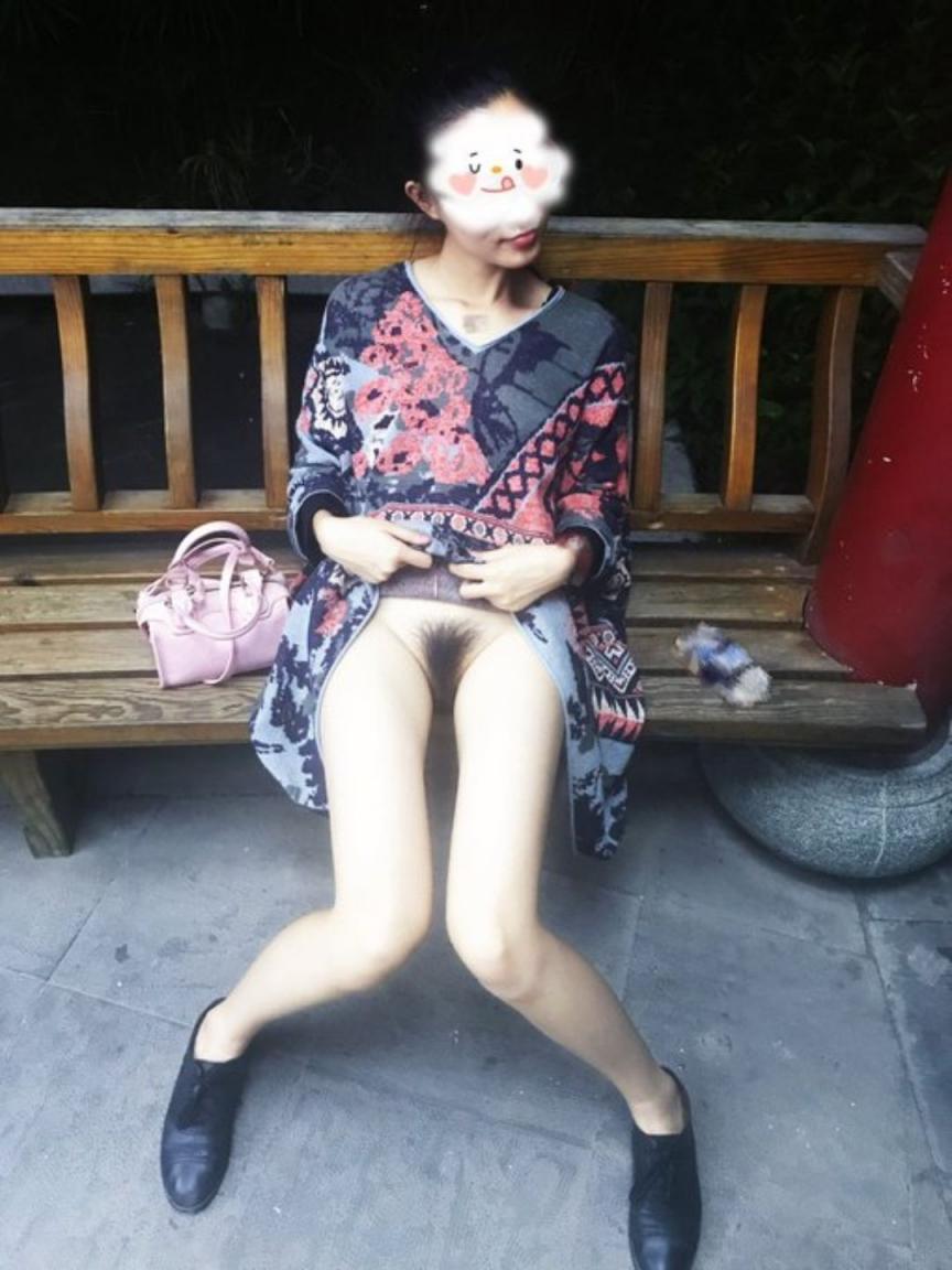 爱露出的骚妇[21P]