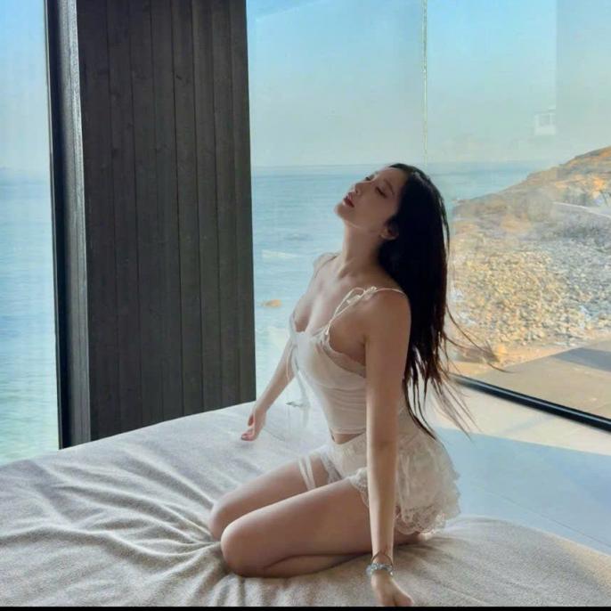 媚眼如丝性感迷人都是情妇的料[29P]