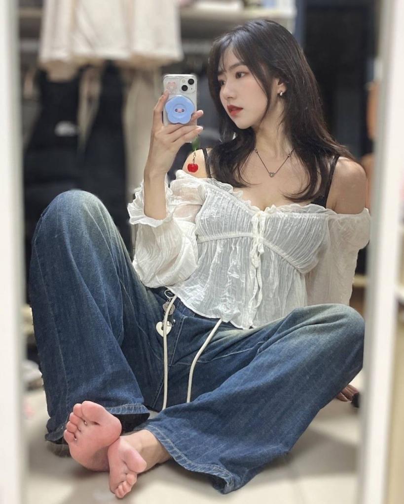 足控和纯欲控私拍系列-第1期[100P]