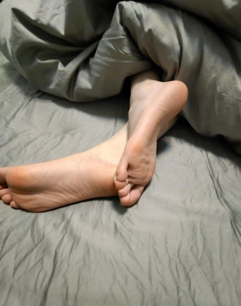 足控和纯欲控私拍系列-第1期[100P]