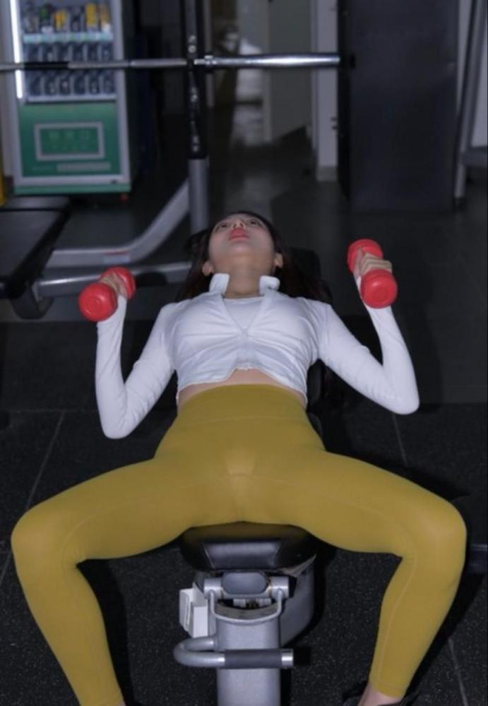 体液湿透瑜伽裤[38P]