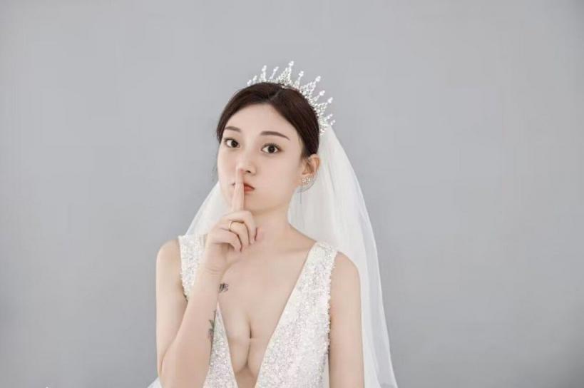 反差表谁会觉得多呢[150P]