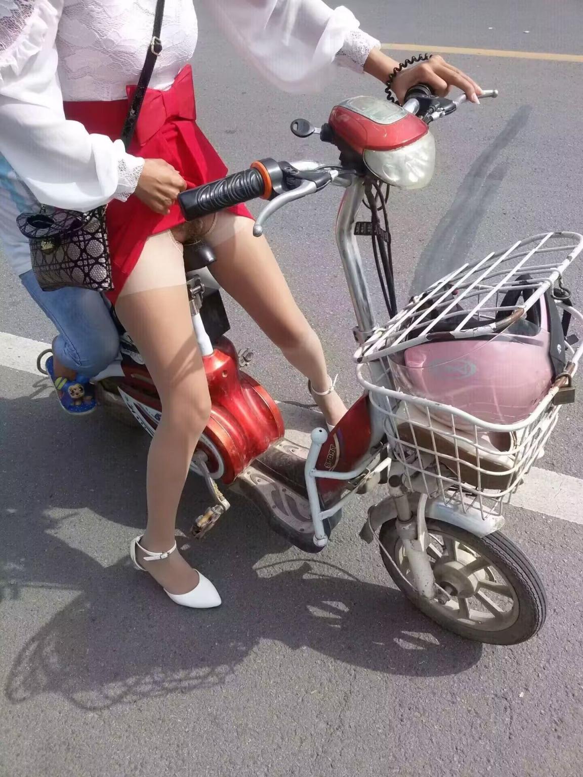 裙底风光无限美[123P]