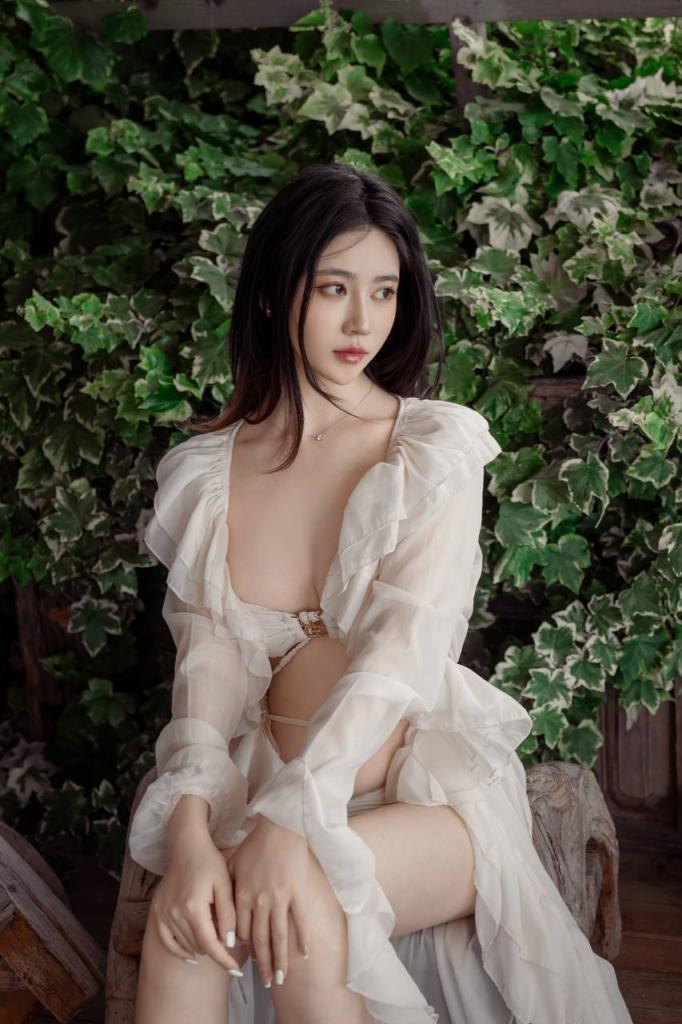 庆祝内衣上天，分享一组内衣图片[75P]