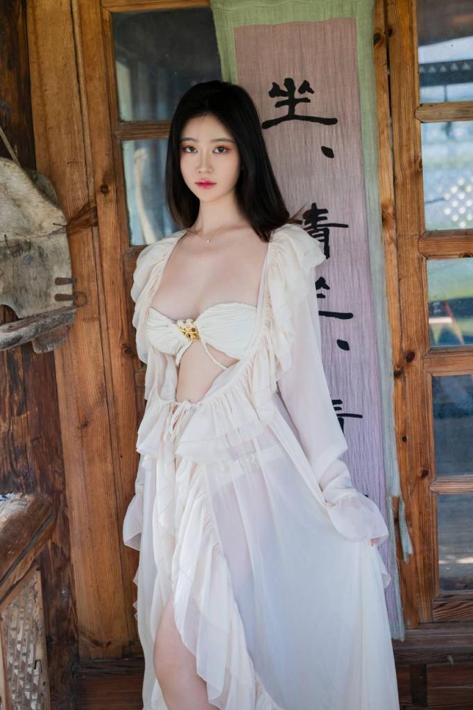 庆祝内衣上天，分享一组内衣图片[75P]