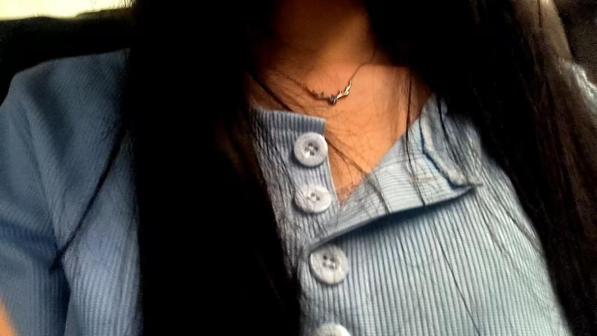 人妻余灵梓让大家猜猜她今天穿内裤了吗？[14P]