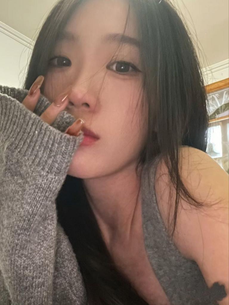 网友征服的反差婊精选4[70P]