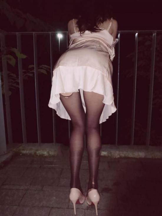 夜深人静偷偷露出[13P]