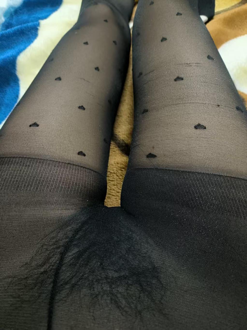 余灵梓今日裤里丝无内[22P]