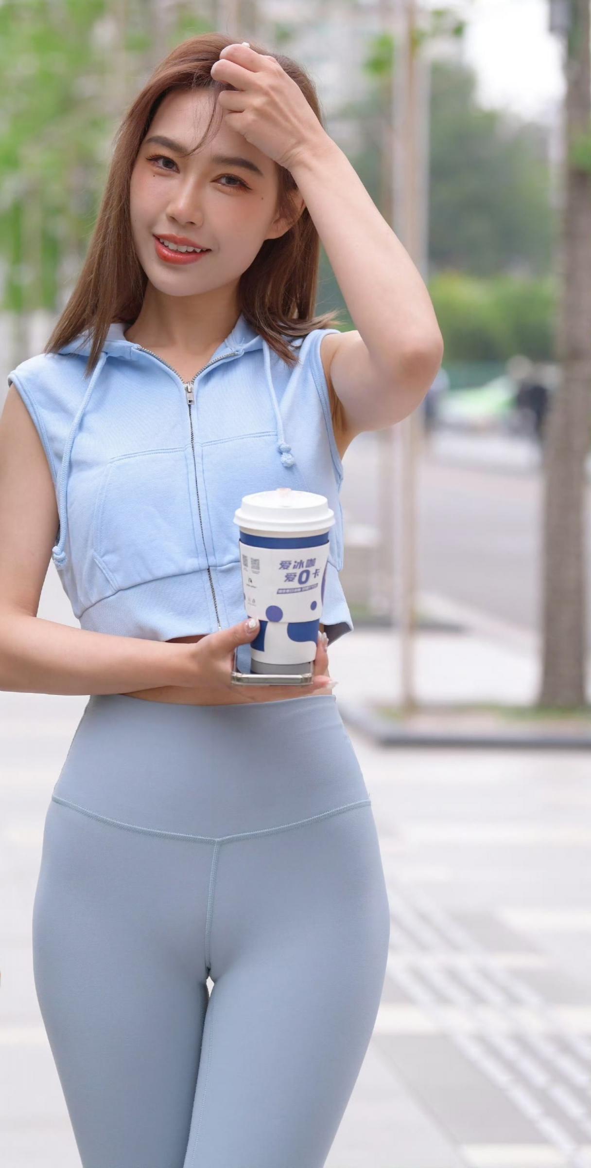 瑜伽裤的骆驼趾[17P]