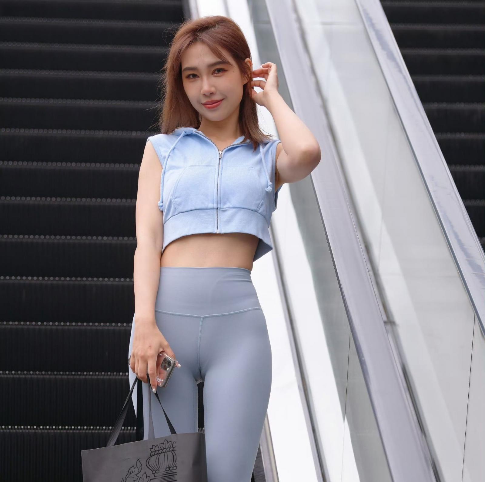 瑜伽裤的骆驼趾[17P]