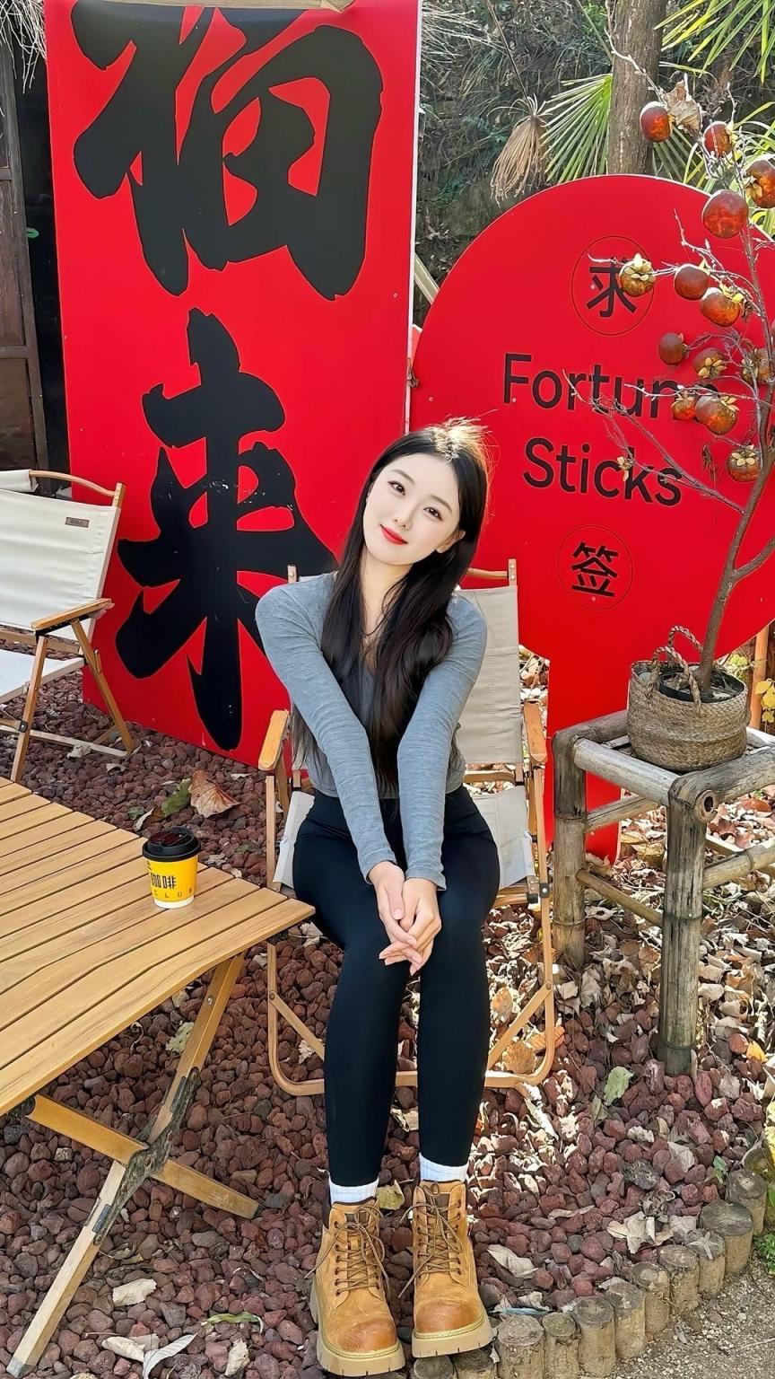 若隐若现的感觉[26P]