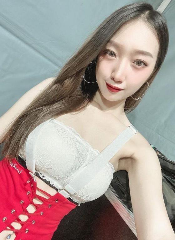 风骚的反差婊[18P]