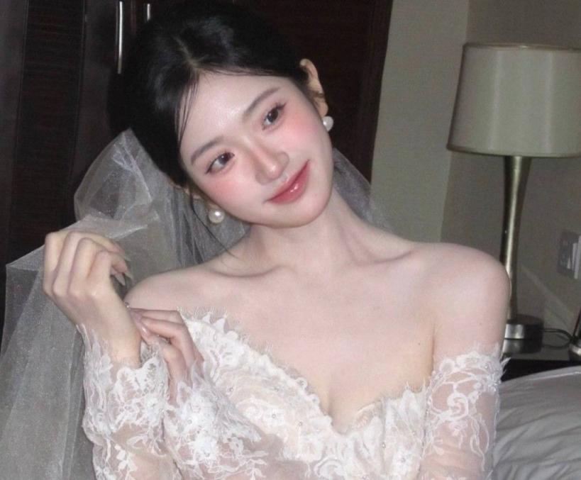 人前女神/乖乖女，人后骚女/欲女系列-第42期[100P]