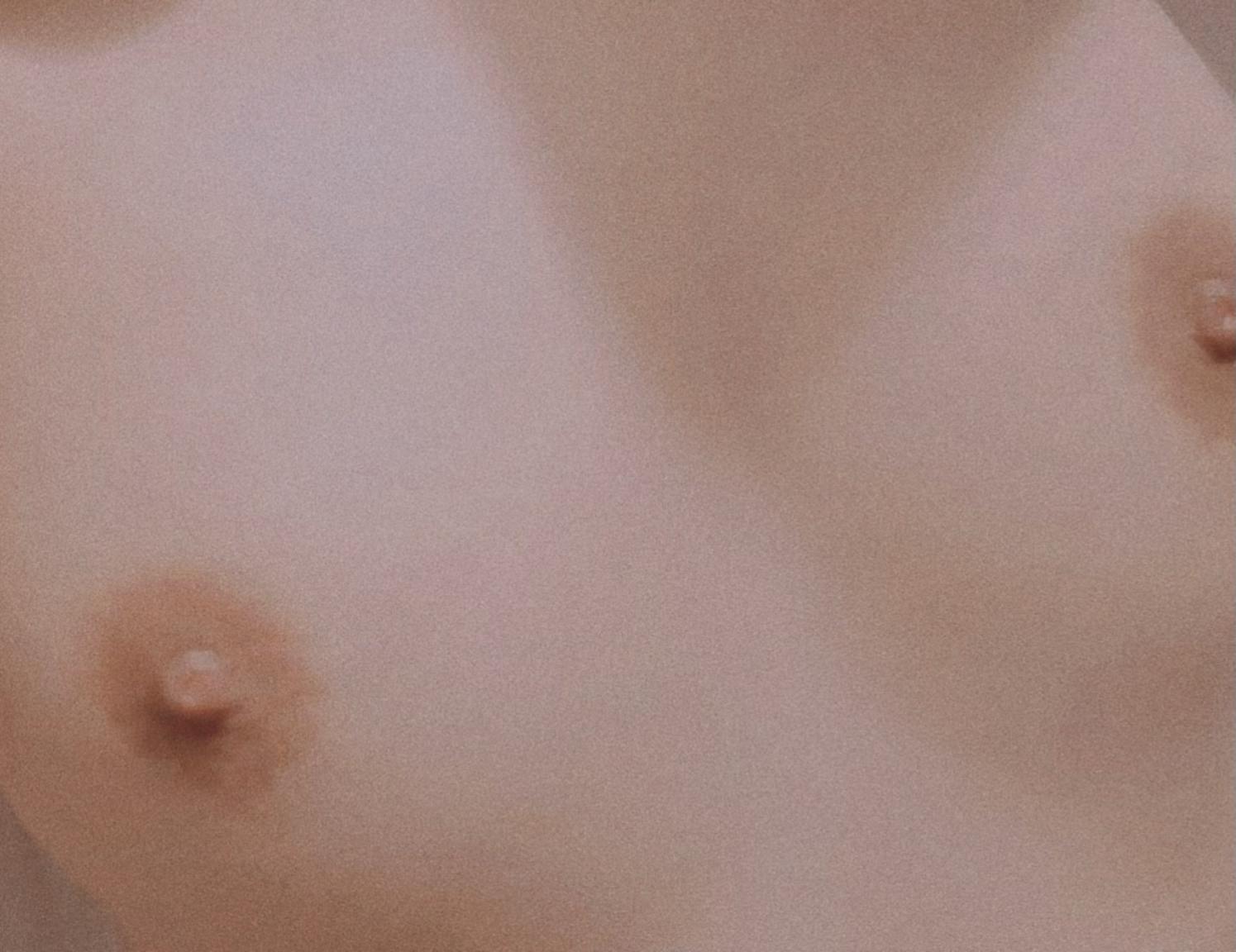 哄到了一个大学小妹妹的私照，好嫩啊！～[22P]