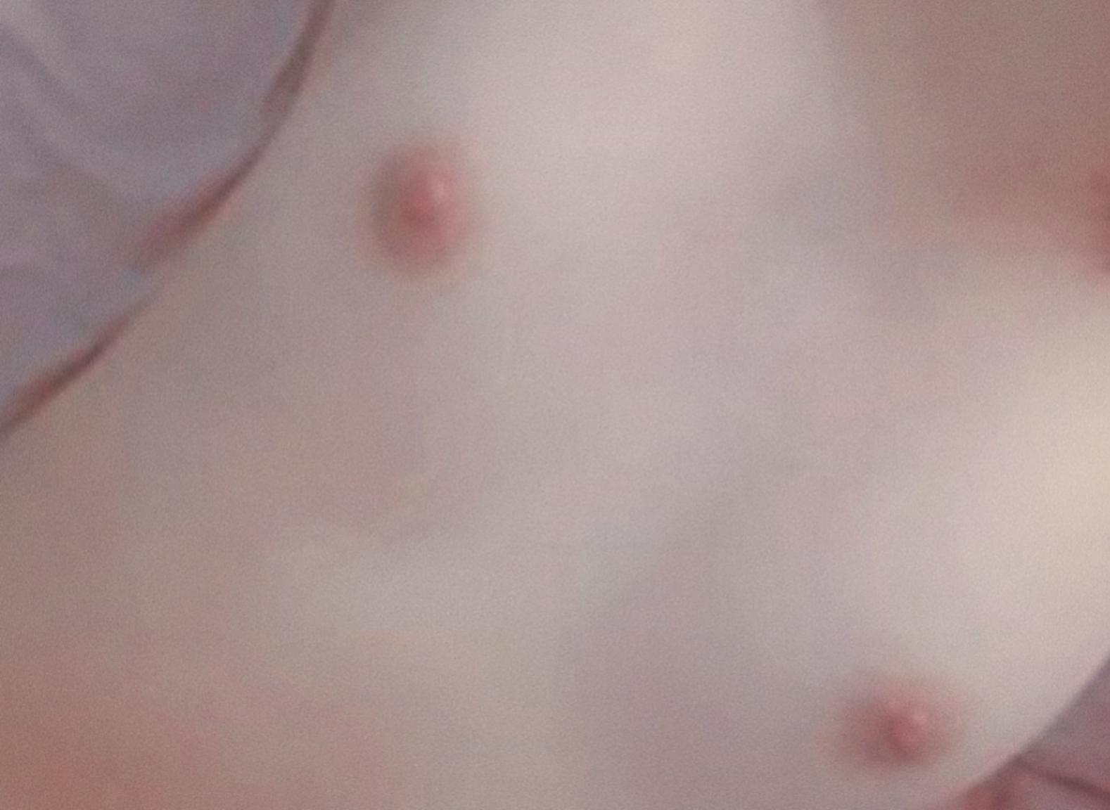 哄到了一个大学小妹妹的私照，好嫩啊！～[22P]