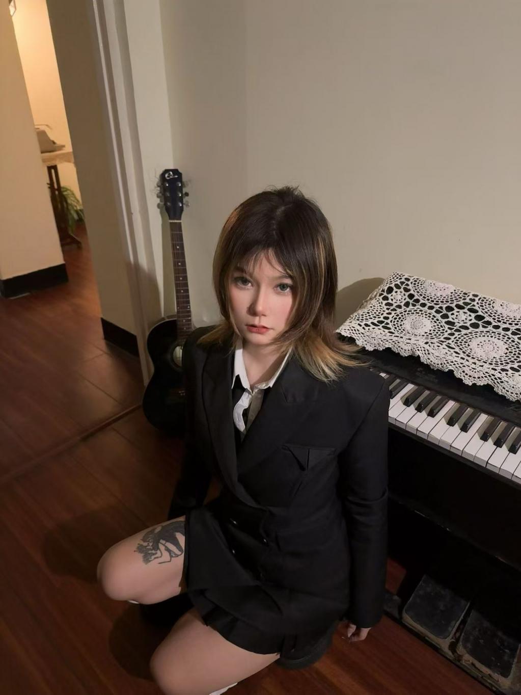 人妻女友的秘密 第225期 兄弟最近上的5位美女[50P]
