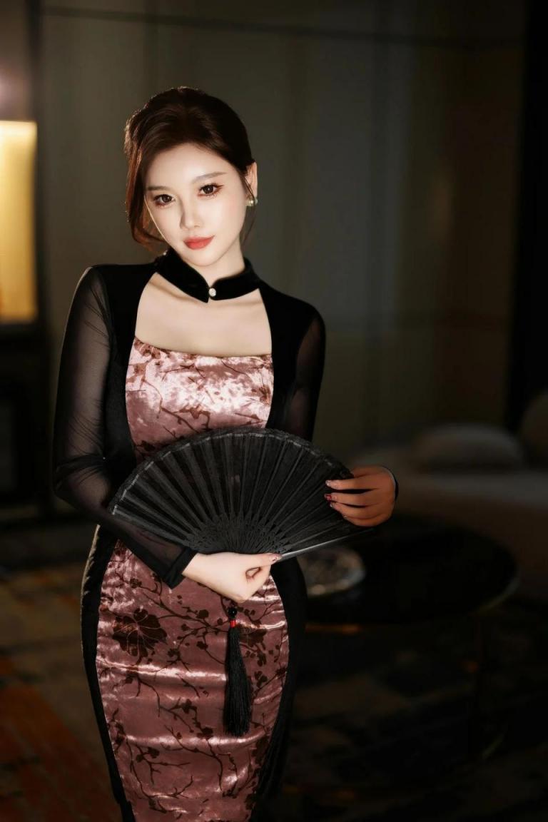 【套圖x26】ins美女-馬來西亞大乳正妹MsPuiyi[51P]