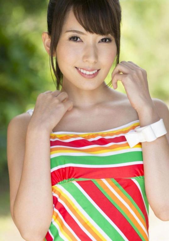 【套圖x26】ins美女-馬來西亞大乳正妹MsPuiyi[51P]