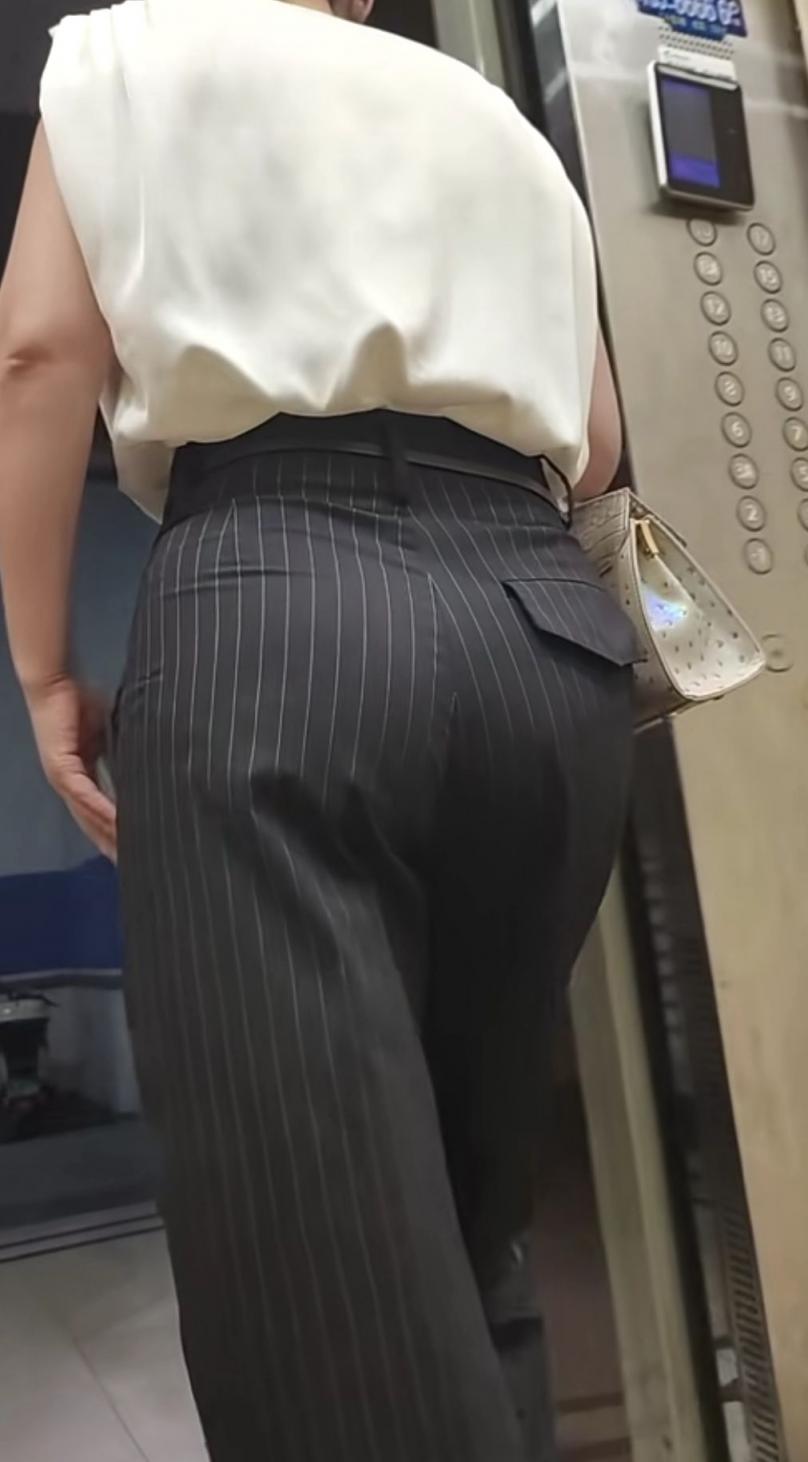老婆要加班，这么拼，我该幸福吗[11P]
