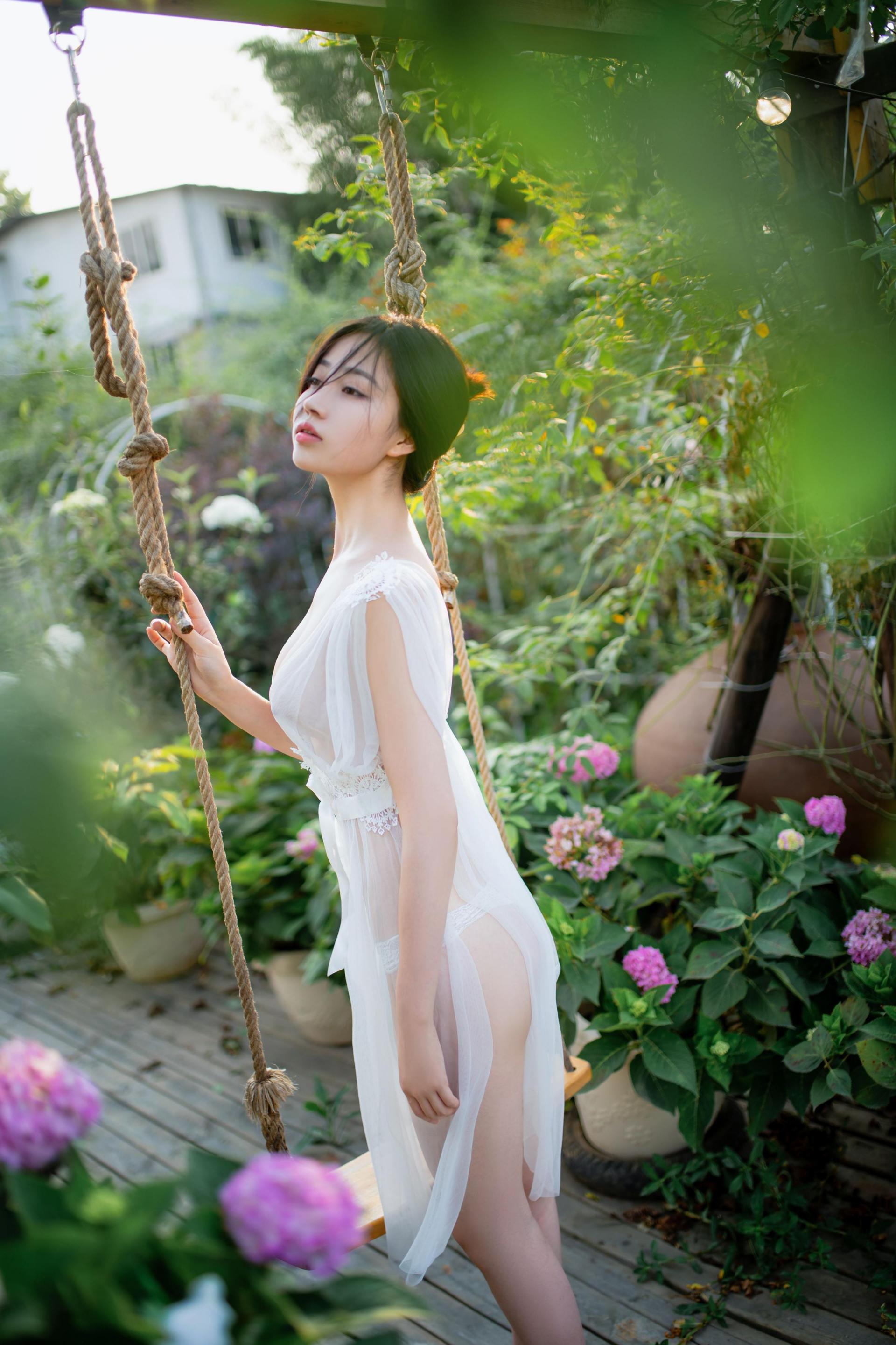 【套圖x35】性感美圖354期逆兔[51P]